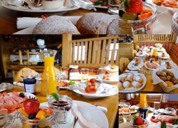 3000 Fruehstueck I M G 1051